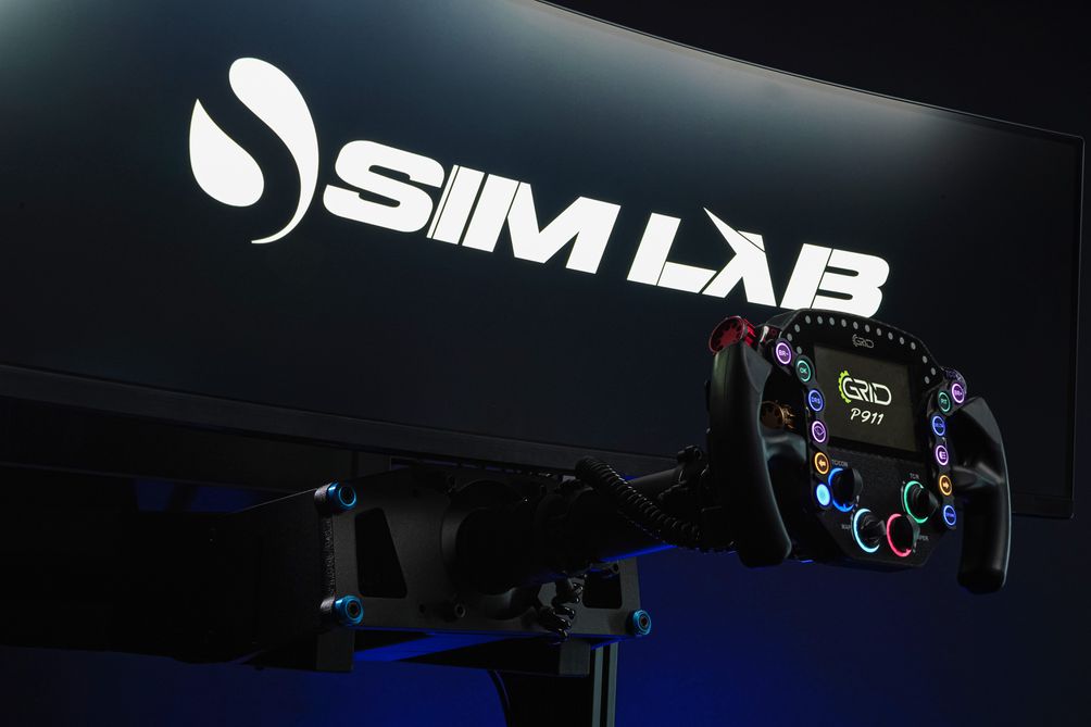 P1-X Sim-Lab - On a testé le cockpit de Romain Grosjean !