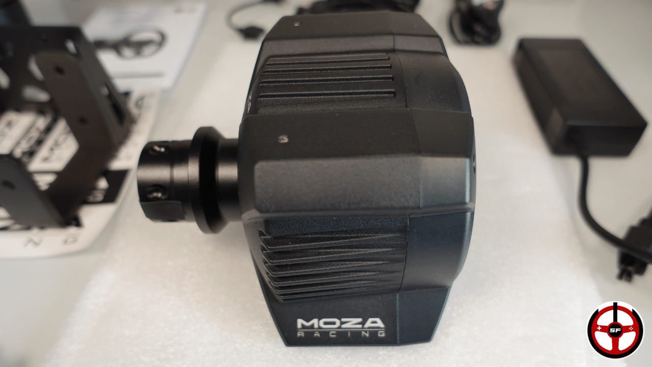 TEST du Moza R3 : Mon avis concret sur le volant XBox/PC